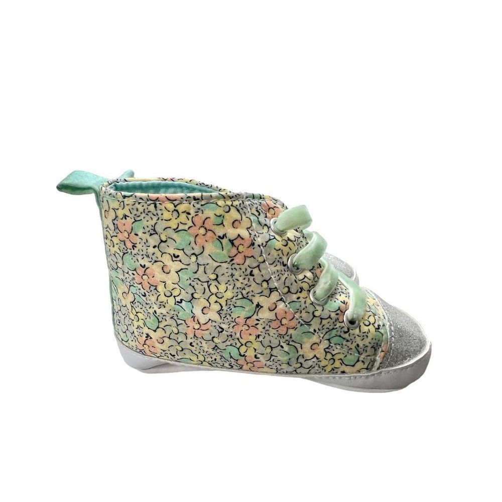 Baby Girls Carters Shimmer Toe Soft Soled Floral Crib Shoes - Sz 6-9 mo